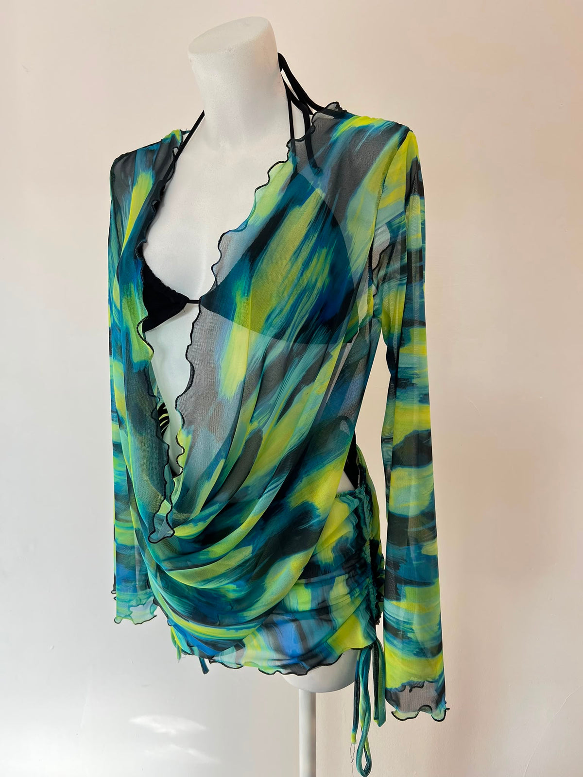 Lagoon Wave Cover-Up 💚